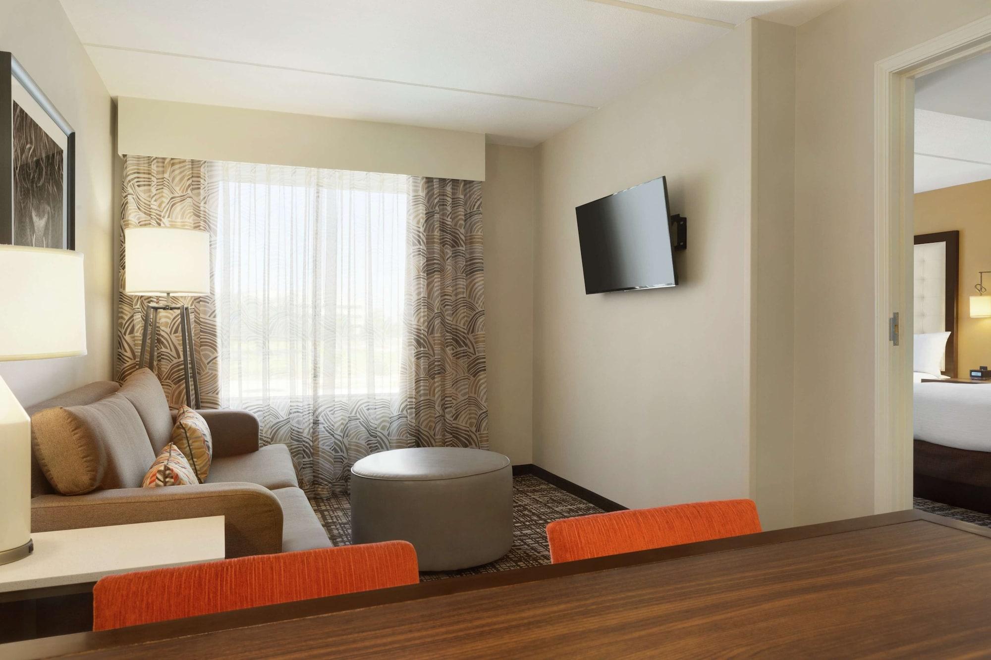 Embassy Downtown/medical Center 4*